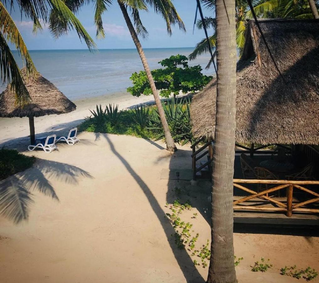 Barry'S Beach Resort Mkwaja Exteriér fotografie